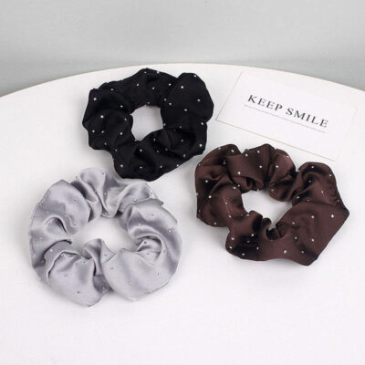 Bulk mulberry silk scrunchies