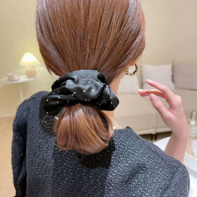 Bulk mulberry silk scrunchies