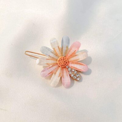 bobby pins and pearl acrylic hair clips