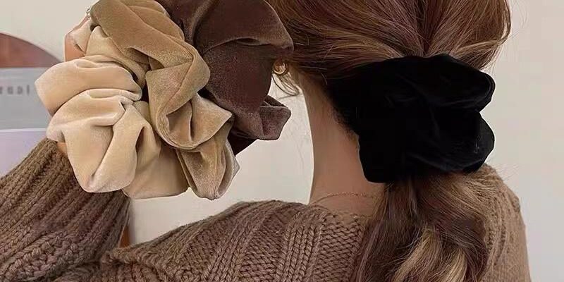 Velvet Large Scrunchies Women Elastic Hair Tie Bands Manufacturer (6) scrunchies women elastic hair tie bands