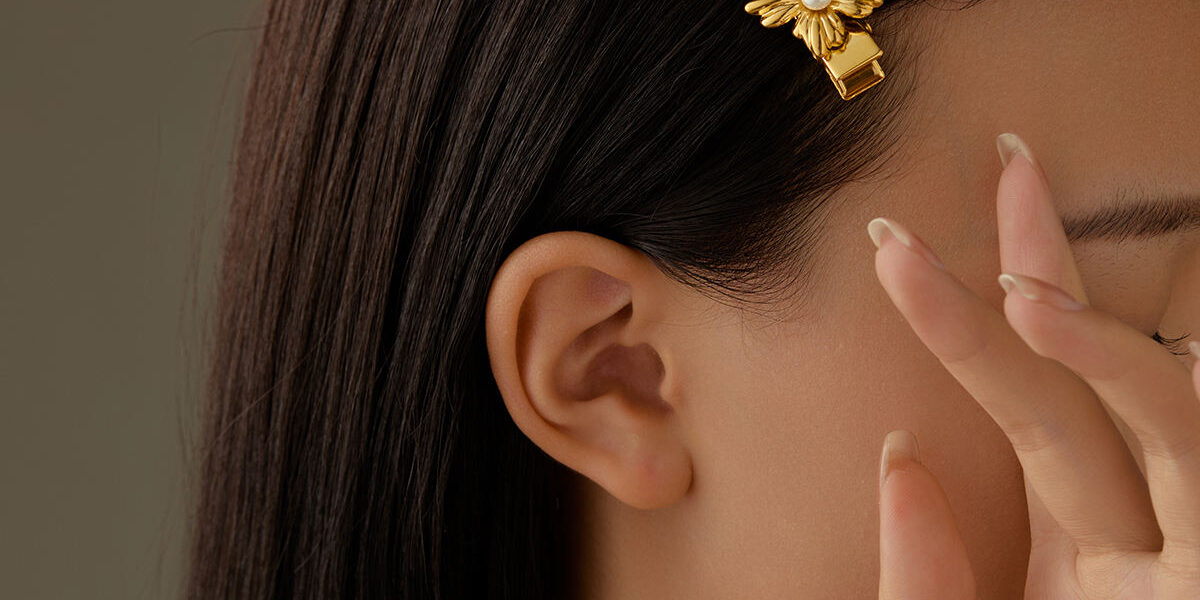 Waterproof 18k Gold Flower Hair Pins Floral Clip Manufacturer (1) hair pins with pearls for women