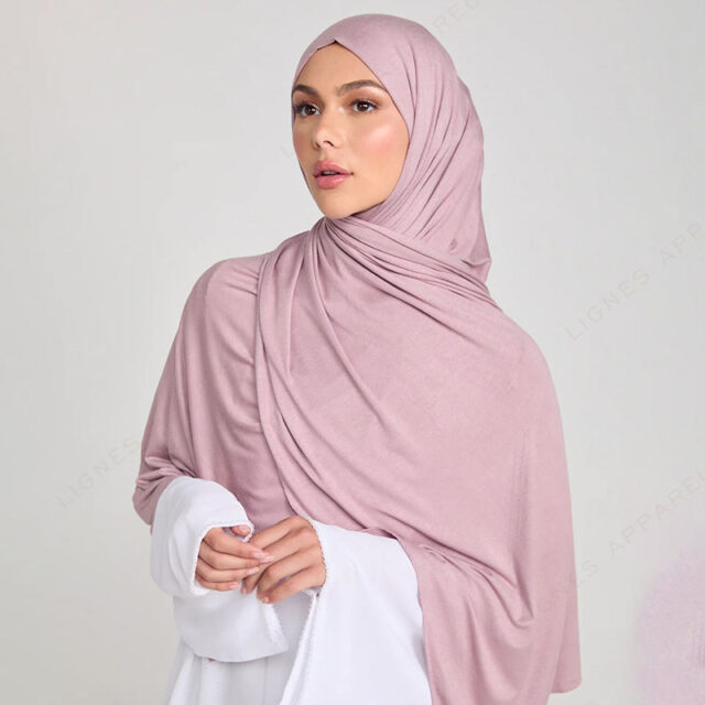 Wholesale Cotton Muslim Headscarf Solid Color Fashion Hijab (1) Muslim hijab breathable headscarf